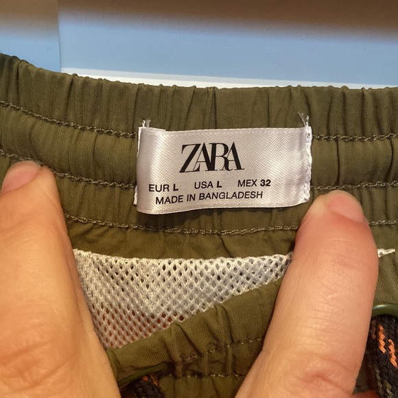 Zara men’s swimming trunks. Size L. EUC - Picture 4 of 5